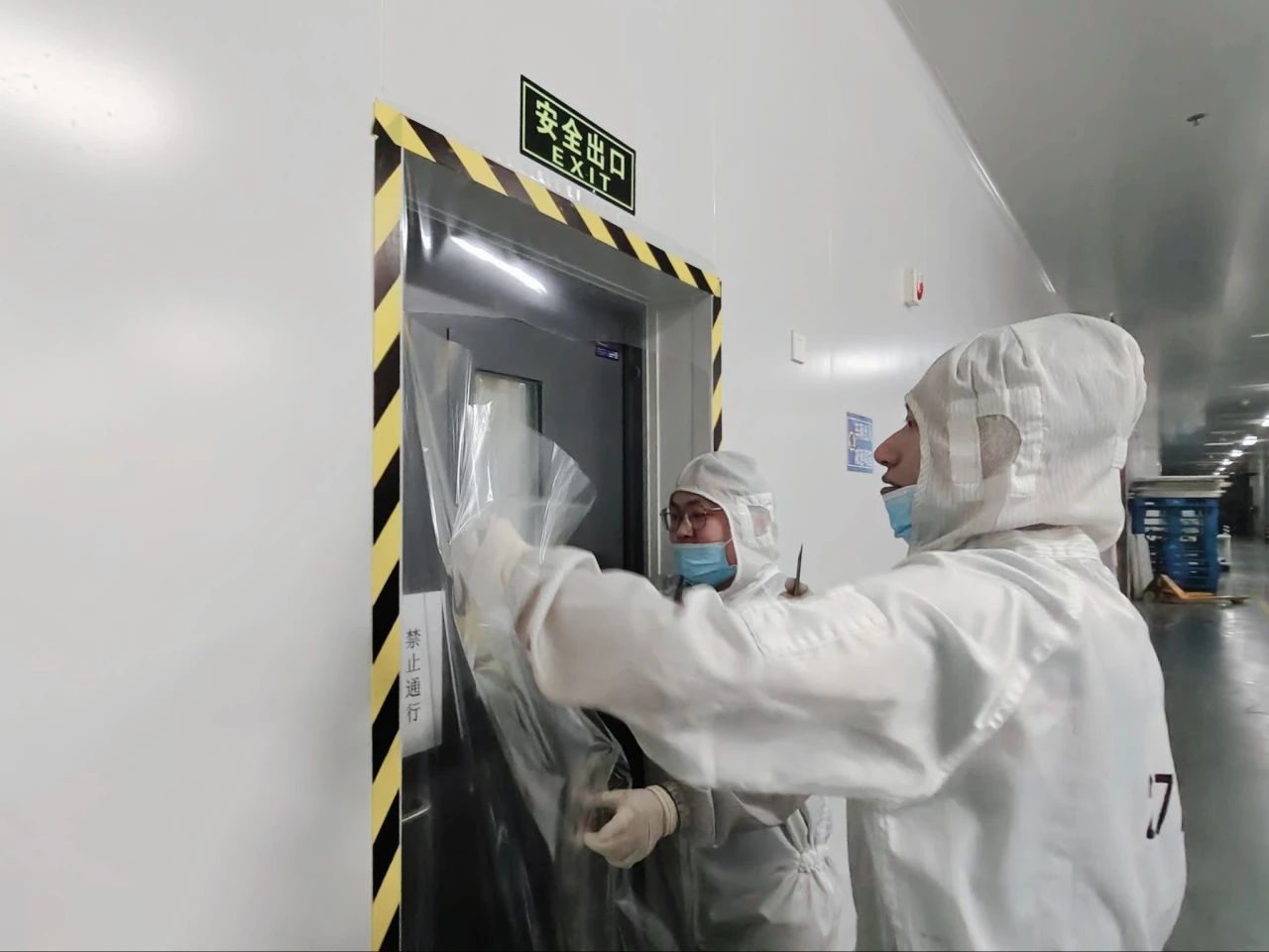 e95822f8663095bd461a246e213a378e.jpg e95822f8663095bd461a246e213a378e.jpg